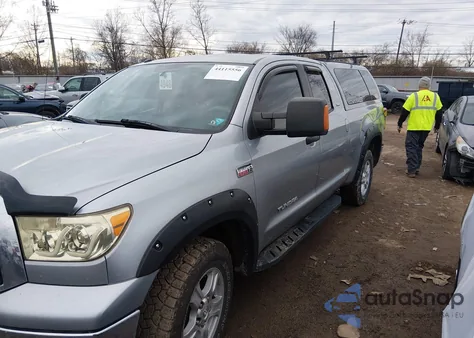 2010 Toyota Tundra Grade 5.7L V8 from USA, damaged, VIN 5TFUW5F12AX152044